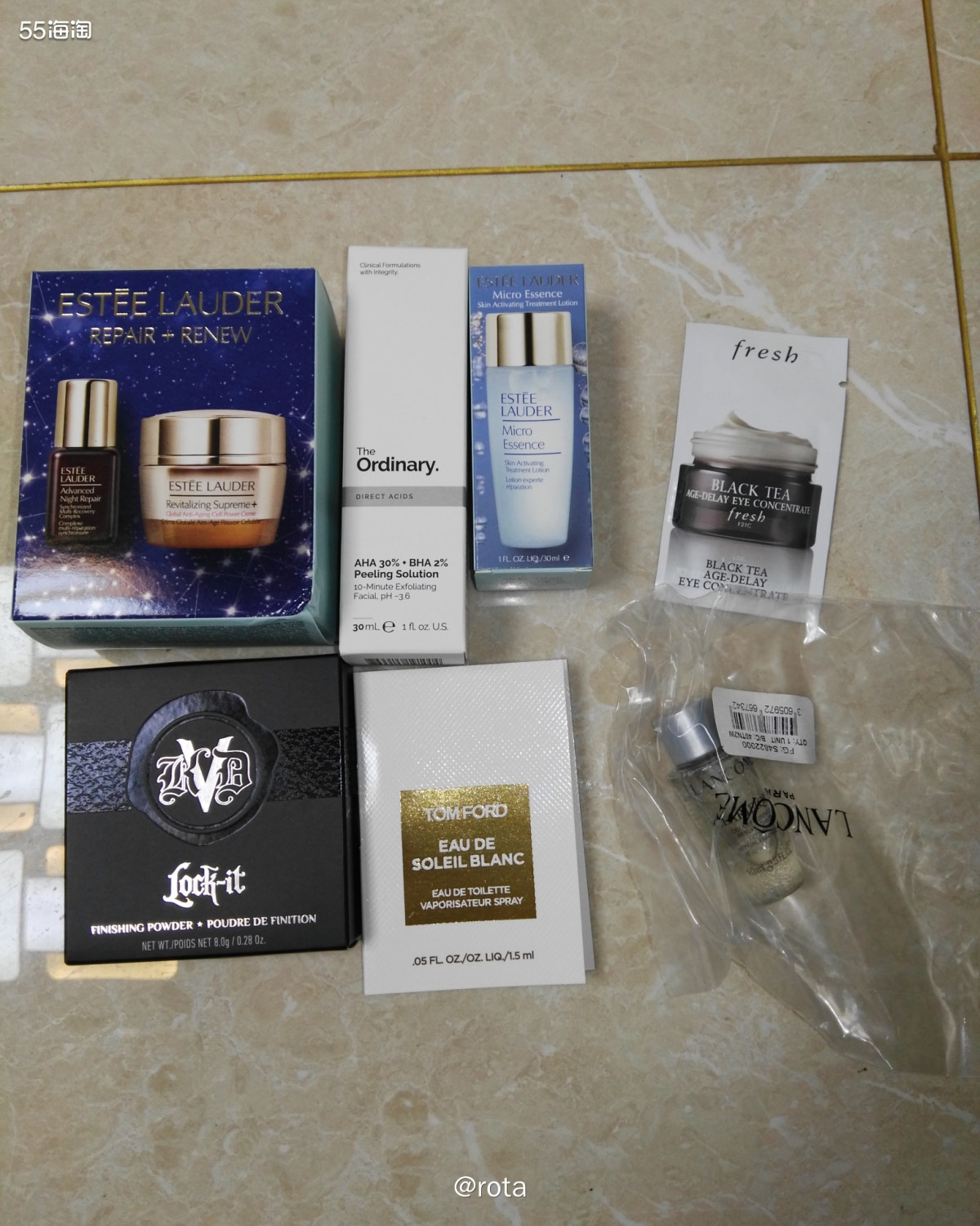 这是个超级古老的箱子，可能还是四五月份左右的东西，因为我看到