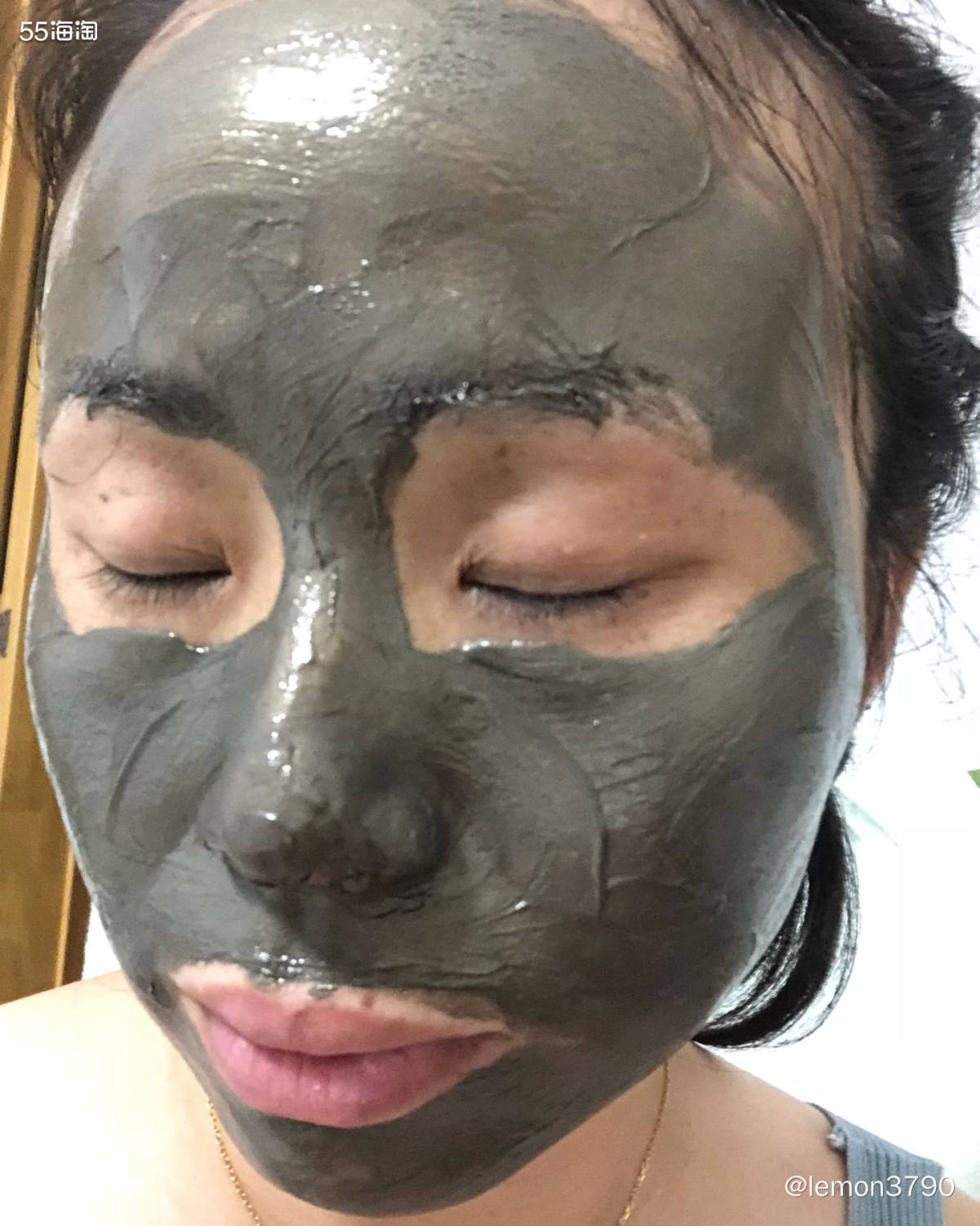 洗澡的时候感觉需要来个清洁面膜了，第一反应是雅诗兰黛红石榴洗