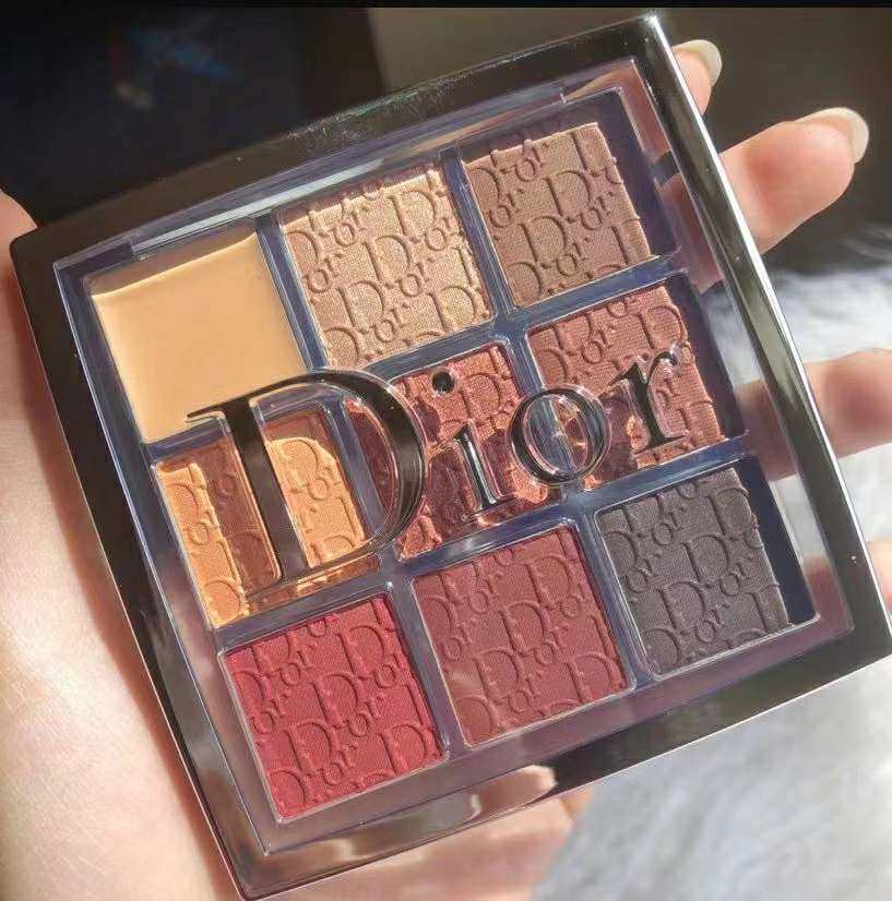 ❤️迪奥新品九宫格眼影，整个系列没有很雷的颜色，都可以入手的