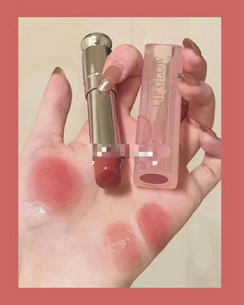❤️迪奥变色唇膏更新了新款，添加了新款012号色太美了，但是