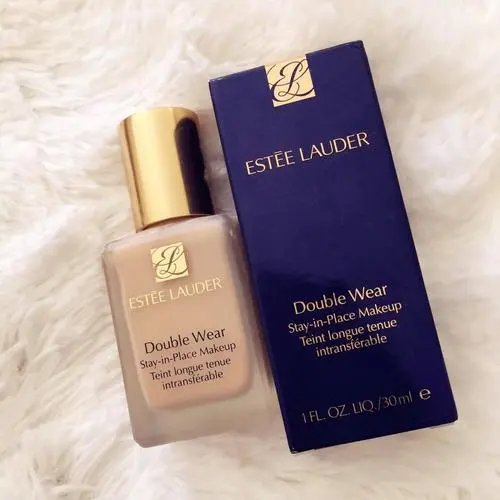 运通强烈购买款：  1.雅诗兰黛持妆粉底液SPF10/PA+