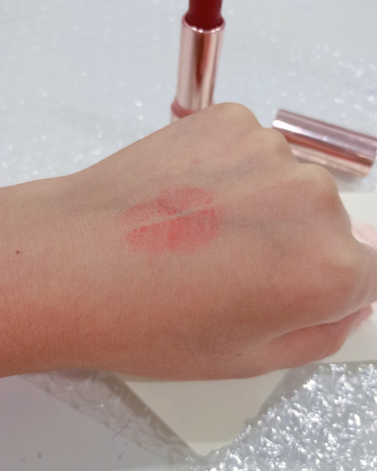 ColourPop便宜又好用又好看的口红色号，你Pick哪一