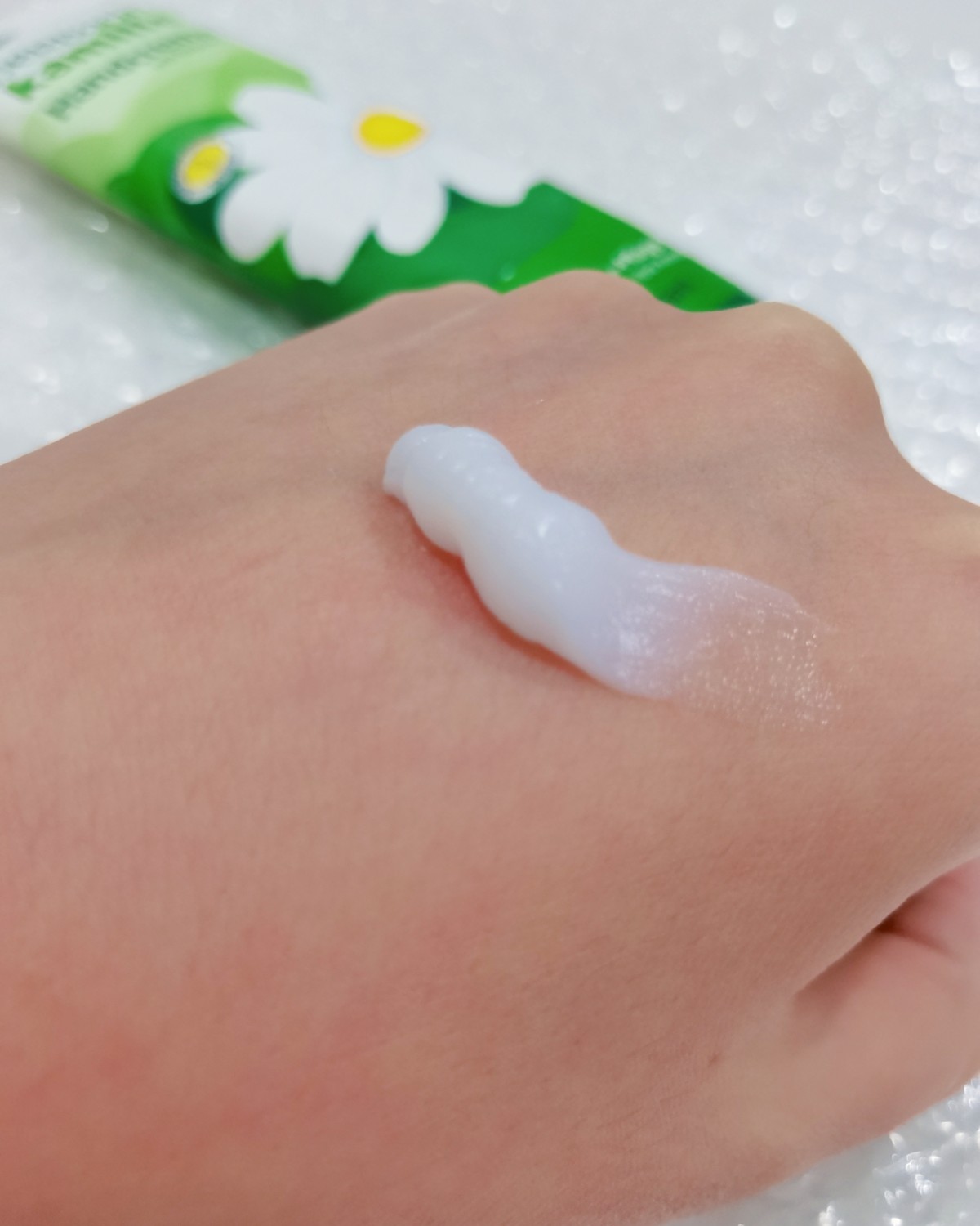 德国贺本清小甘菊护手霜怎么样？好用到爆！从2015年开始，我