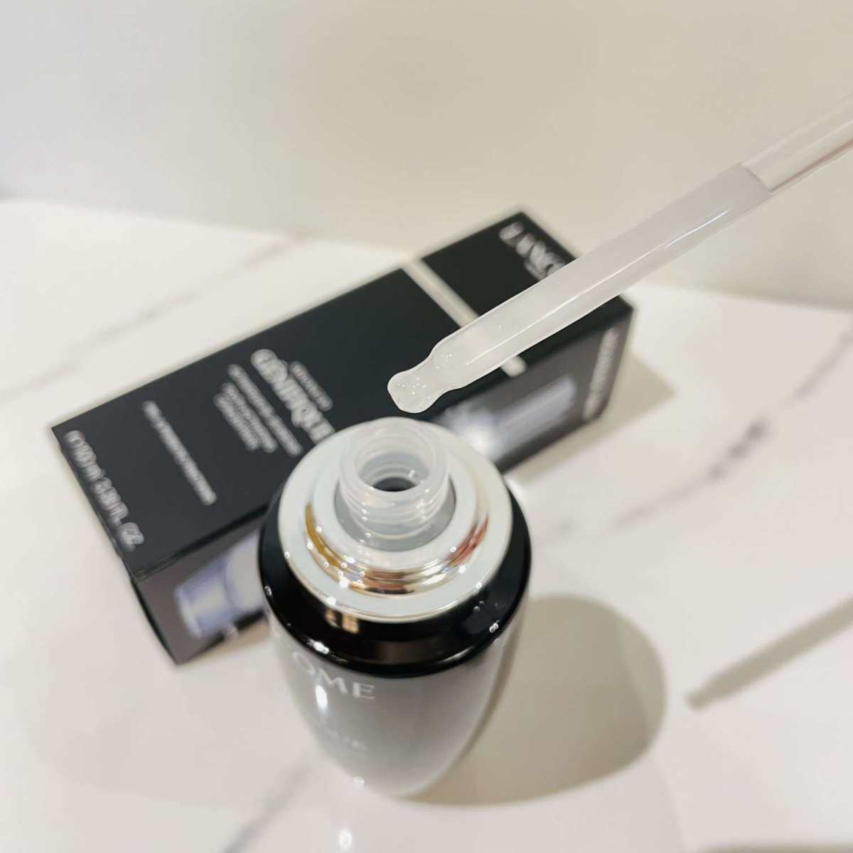 ✅LANCOME兰蔻小黑瓶肌底液， 修护稳定肌肤、祛除多余角