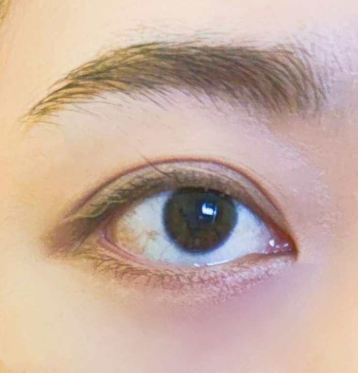 被抽中视客网的美瞳试用已经3个礼拜，刚刚收到官方寄来的美瞳，