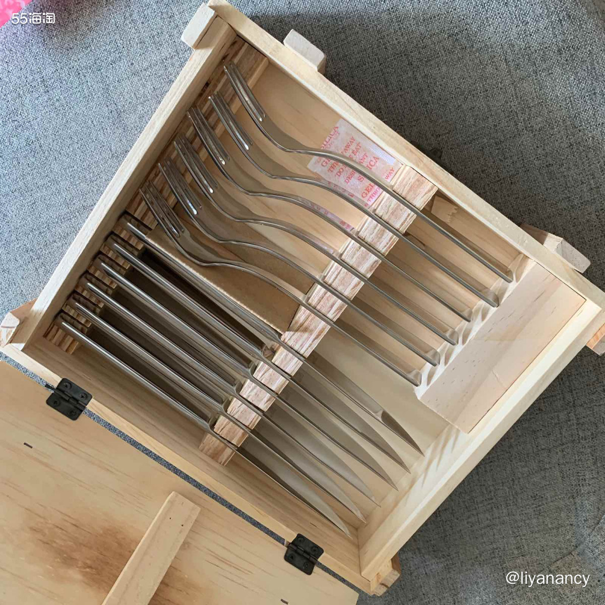 ✨上半年在亚马逊买的比较成功的一单就是双立人刀叉套装了，这个