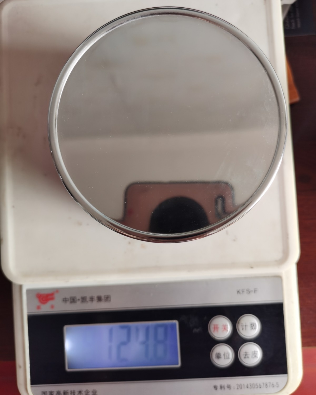 ✅倩碧紫胖子卸妆膏是特别棒的一款产品，卸的干净的卸妆膏。味，