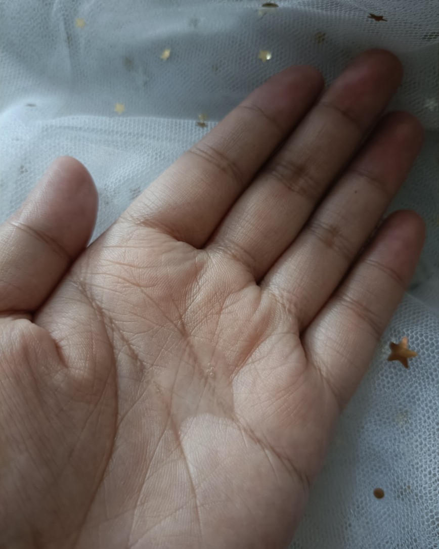 今年我用了很多各种各样的安瓶，效果都是挺好的，最近这段时间是