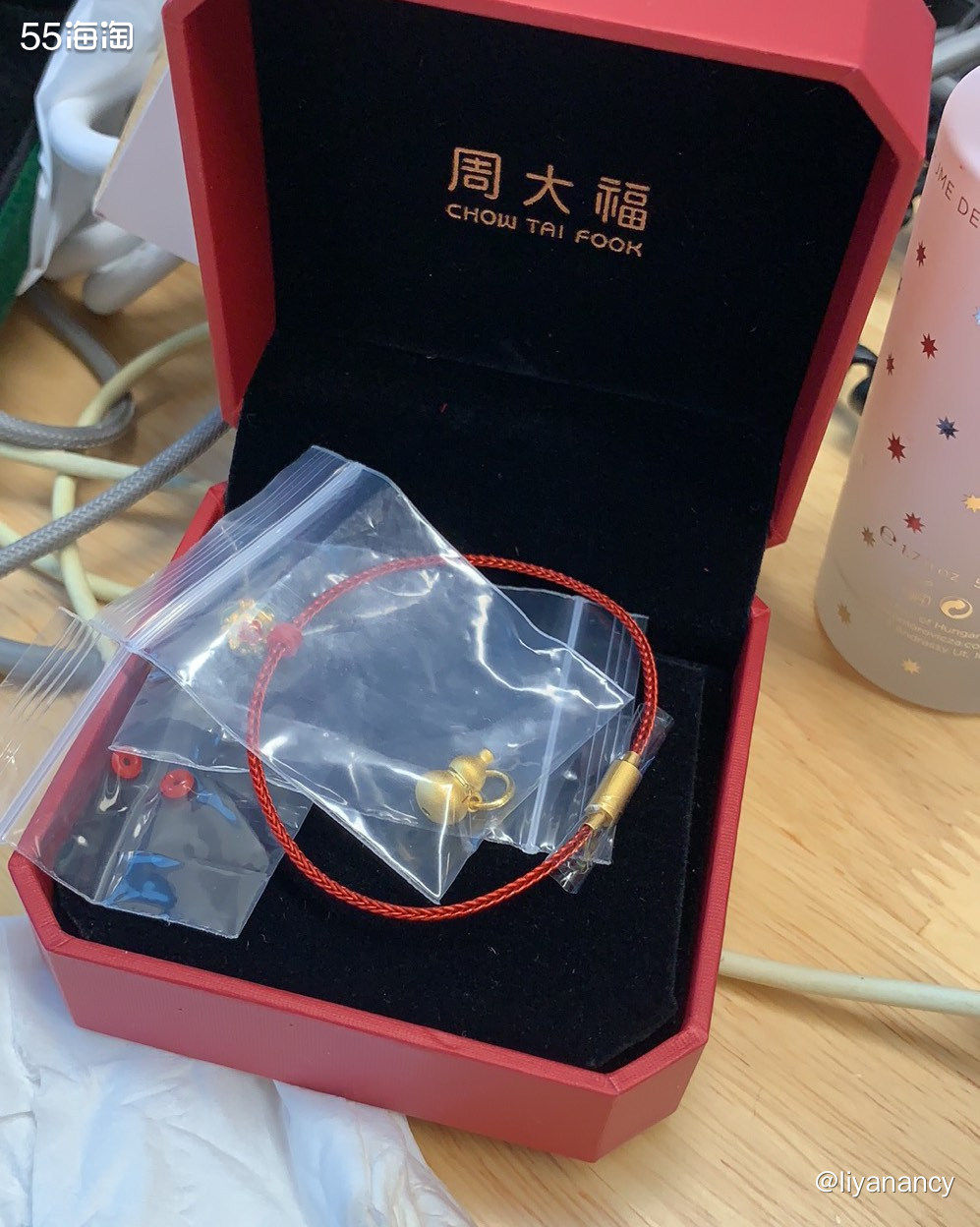 ✨现在就挺流行金饰转运珠的，有用红绳穿的，也有金店自己有硬朗