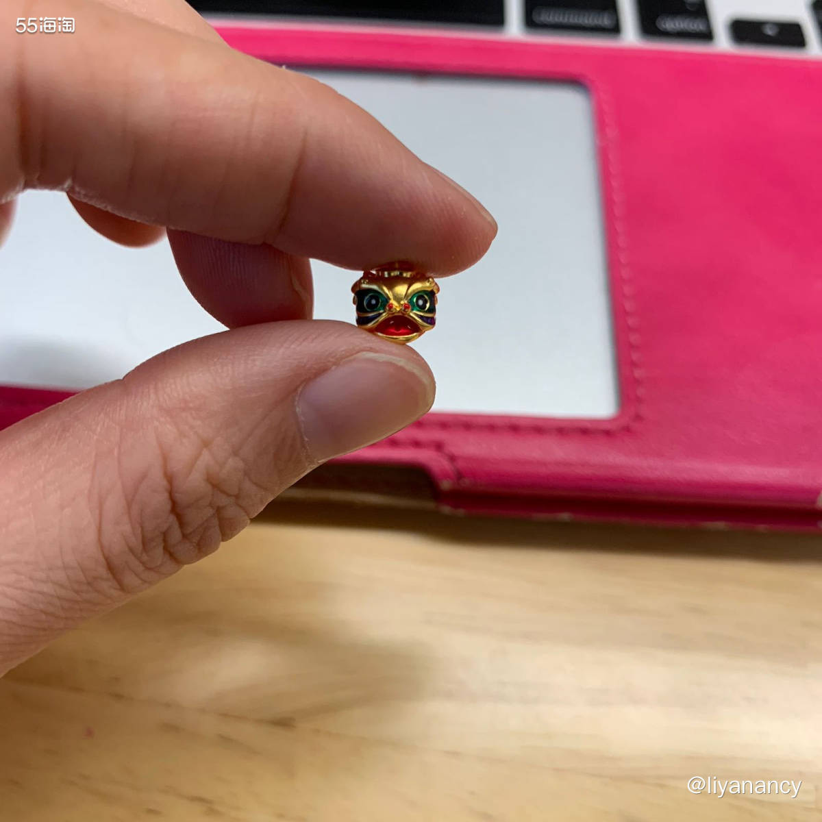 ✨现在就挺流行金饰转运珠的，有用红绳穿的，也有金店自己有硬朗