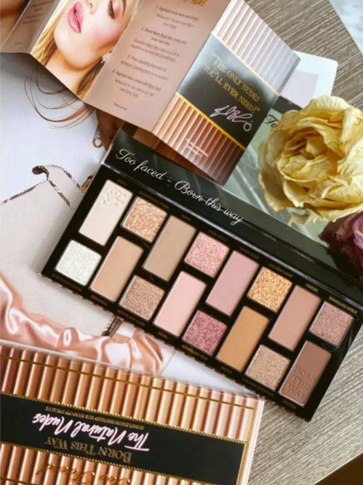 热腾腾的开箱📦试色 Too Faced 的Born Thi