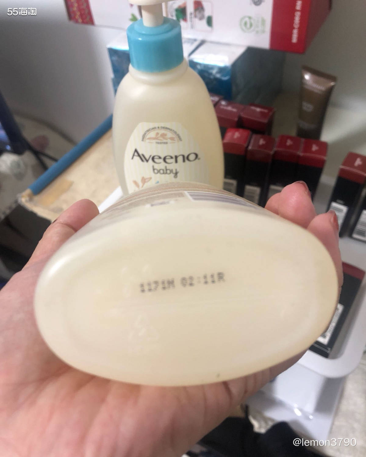 产品：2 X Aveeno 艾惟诺 洗发沐浴二合一 300毫