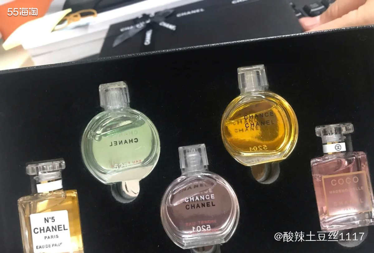 香奈儿现在开始美国丝芙兰都已经不打折了，一大瓶是真的很浪费，