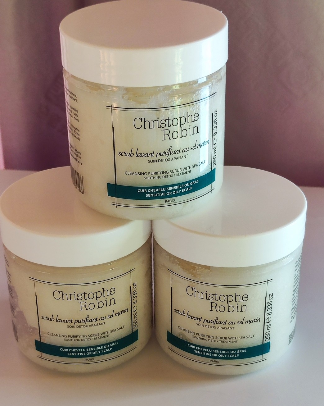 Lookfantastic这个网站是英国的知名商家，商品齐全