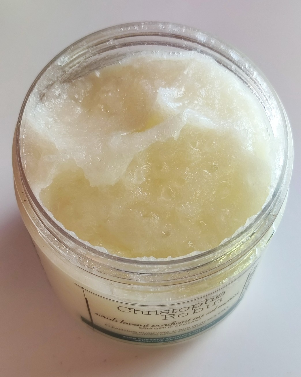 Lookfantastic这个网站是英国的知名商家，商品齐全