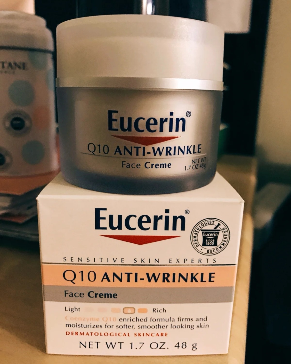 优色林q10抗皱面霜是一款相对不算大众的平价面霜，亚马逊海外
