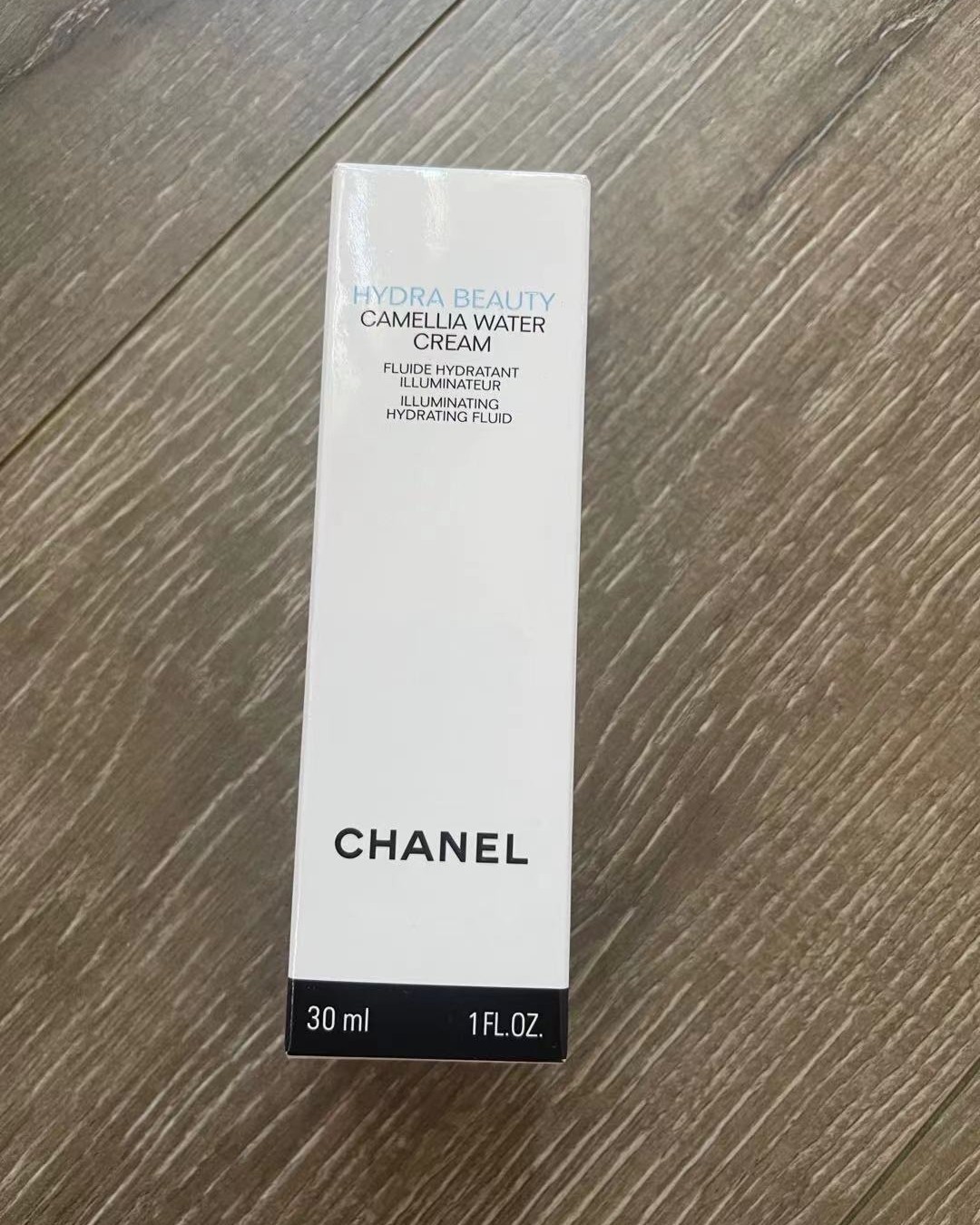 ✨据说香奈儿Chanel新款山茶花润泽水感乳液，保湿、滋润、