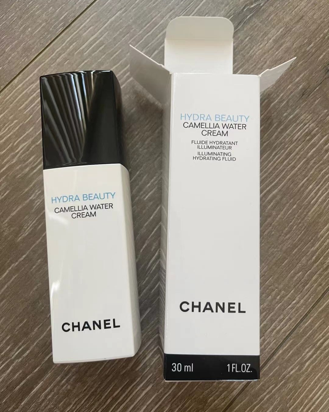 ✨据说香奈儿Chanel新款山茶花润泽水感乳液，保湿、滋润、