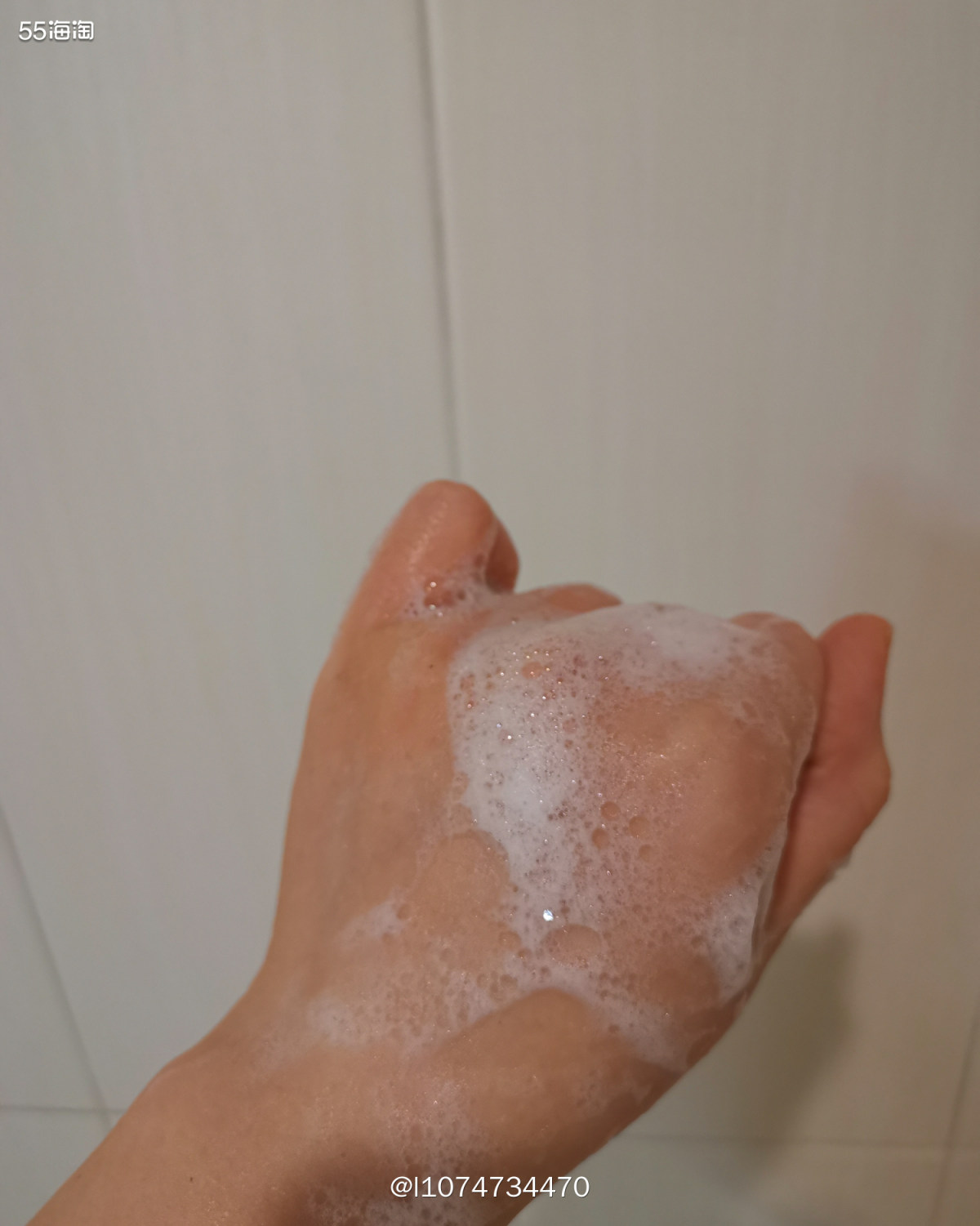 深度测评馥蕾诗清甜西柚果香沐浴露。 这款沐浴露是上次nd周年