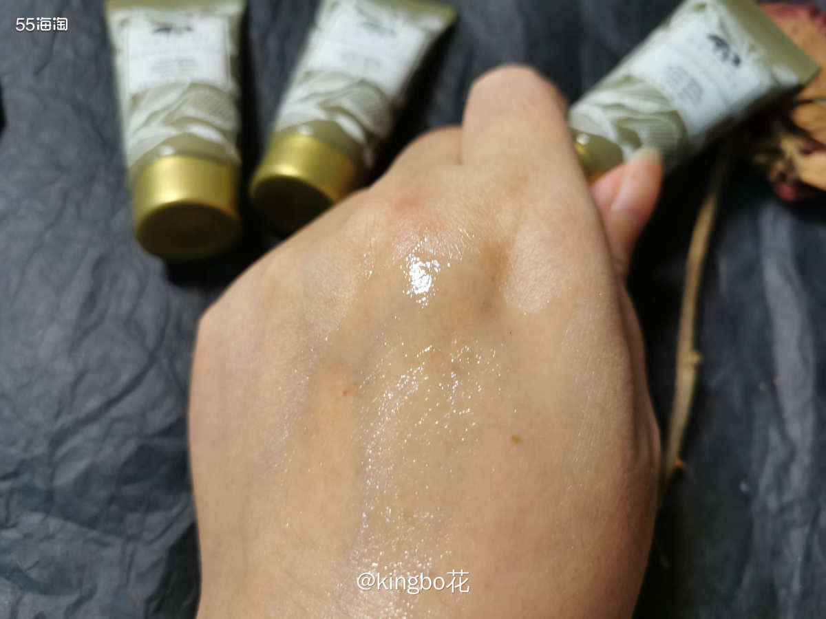 🔴悦木之源榆绿木精华测评，平价好物，肤感不错，混油皮也爱 