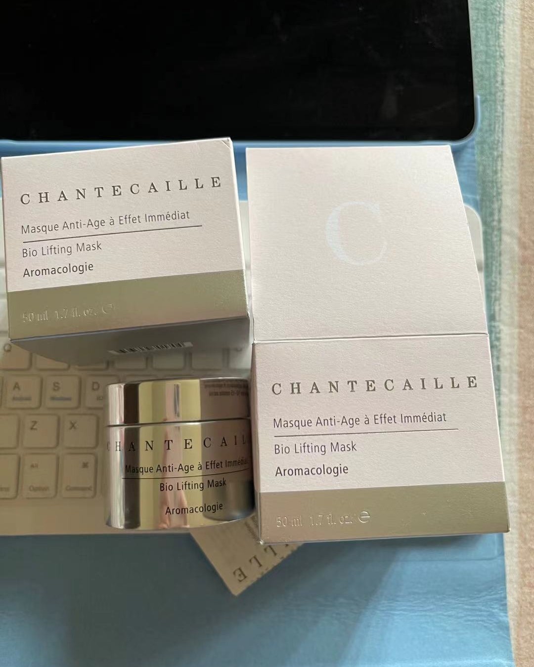 Chantecaille  香缇卡钻石面膜，是涂抹式睡眠面膜