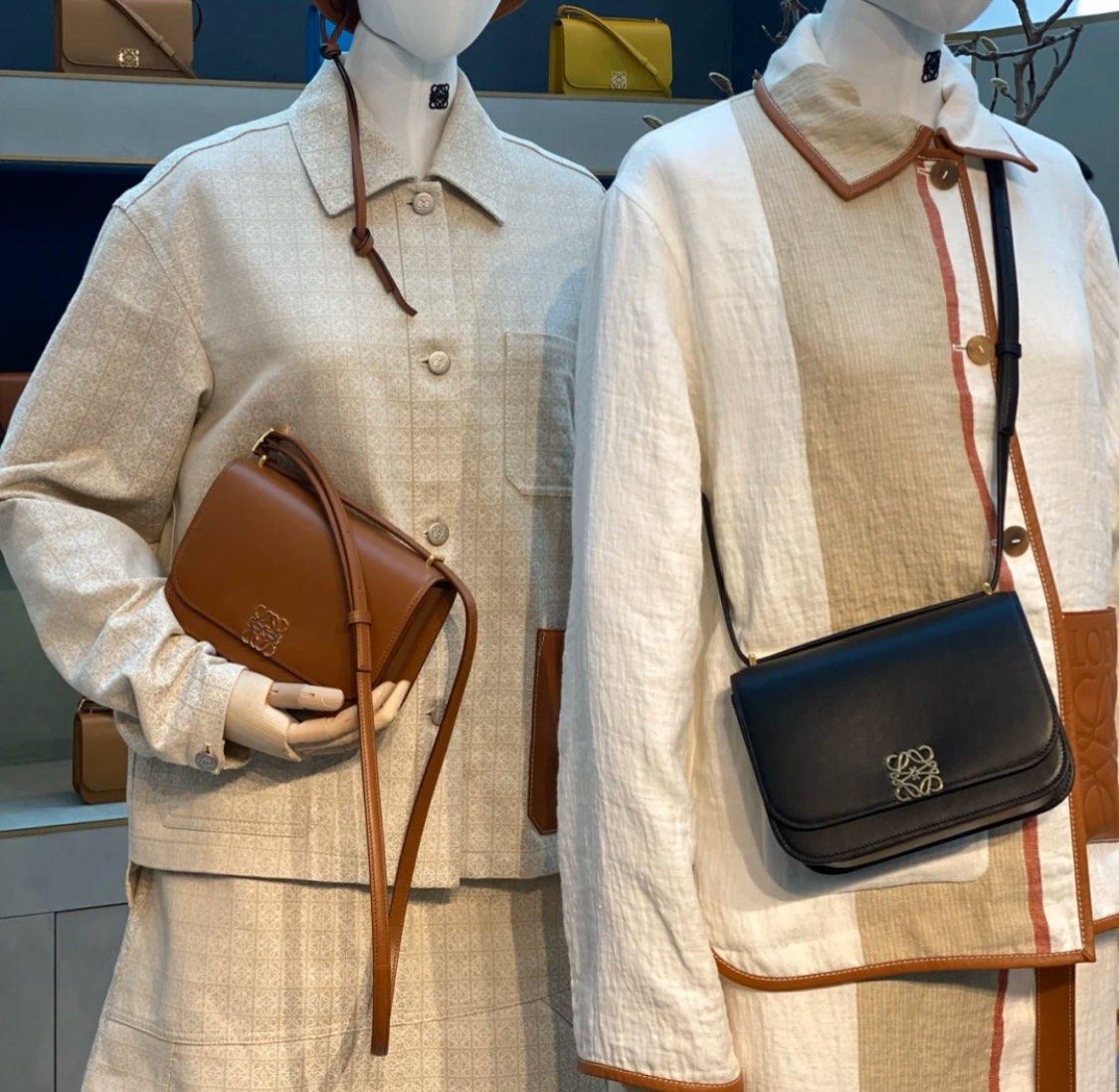 🧡Loewe罗意威新上市的Goya包包复古氛围满满，采用简