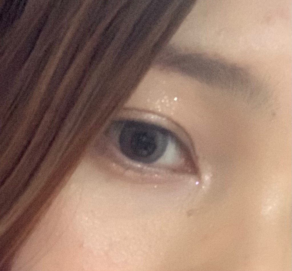 首先感谢55海淘给我这次试用的机会❣️ 因为眼白比较多 眼睛