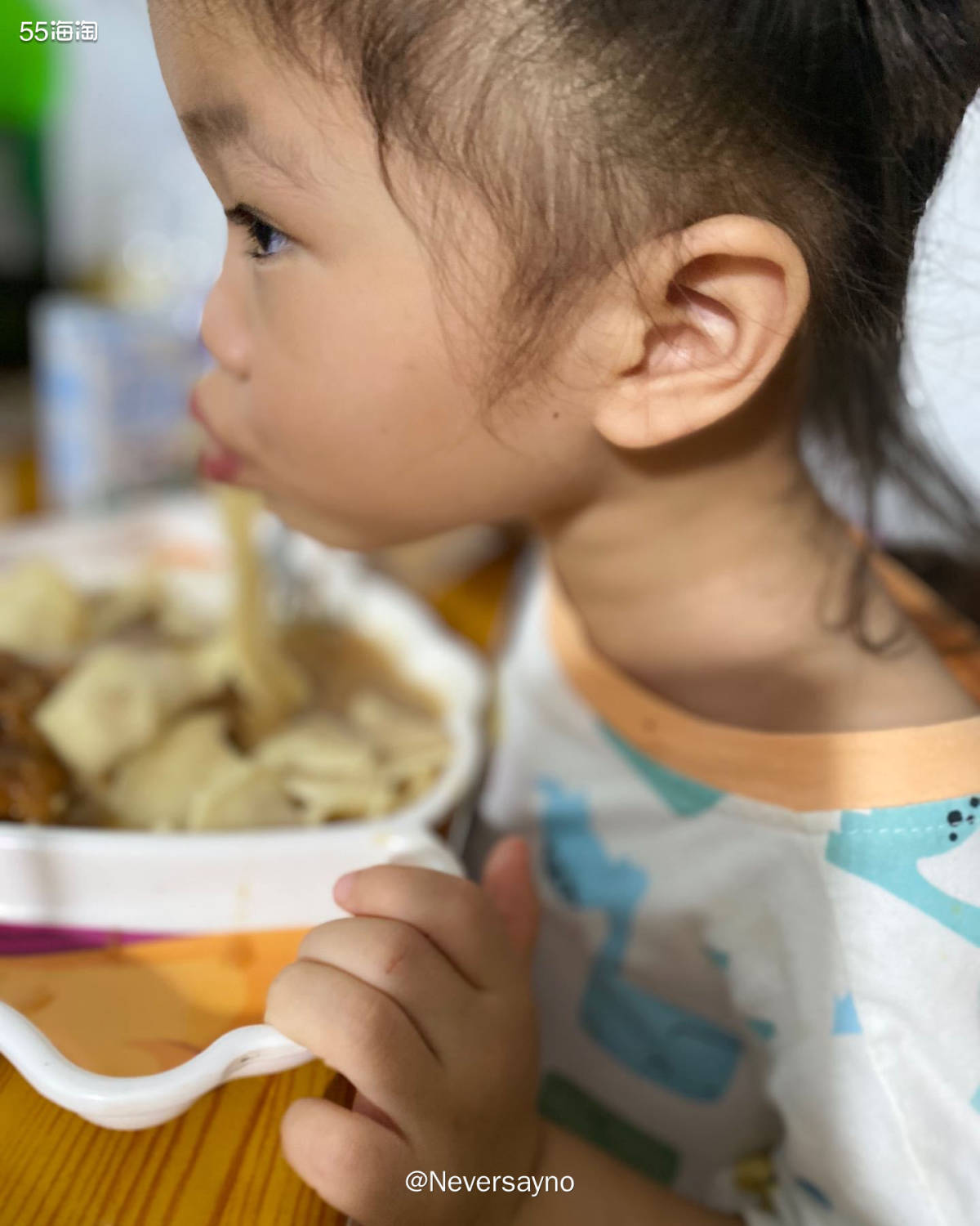 😃我从小就很爱吃大排面，我女儿也遗传了我的这个特点哈哈。 