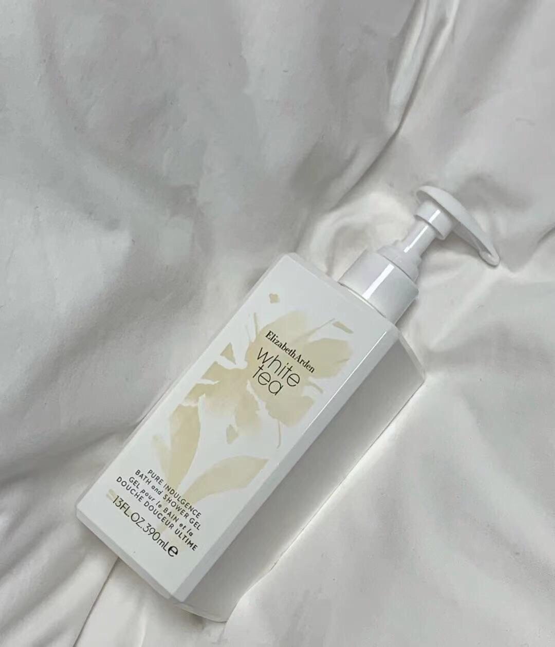这两天看到雅顿白茶沐浴露价格真的超划算，妹们，先冲了再说……
