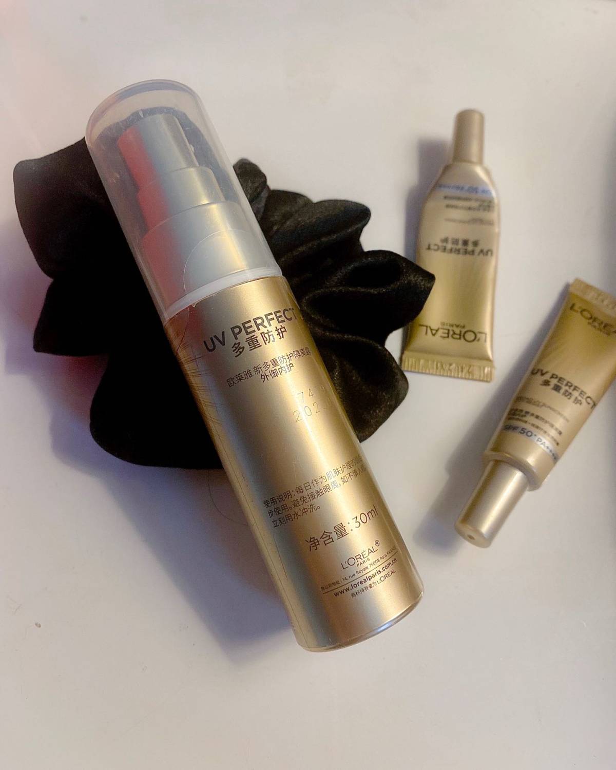 🟡 欧莱雅小金管乳，成膜速度快不油腻好吸收，这个夏天的最爱