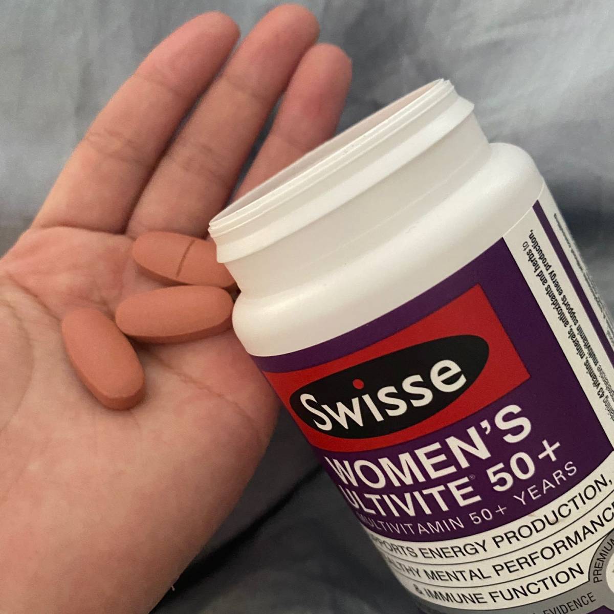 💜 Swisse产品范围已从畅销的男女复合维生素和膳食补充