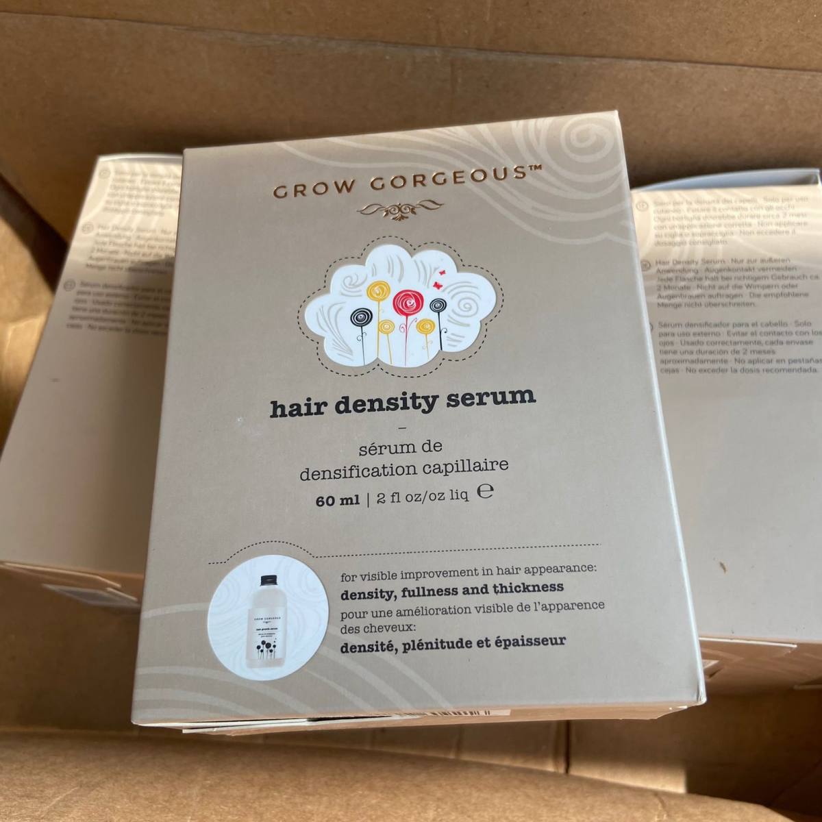 开箱啦，大名鼎鼎的GG液精华液头发增厚精华。本次买到的是普通