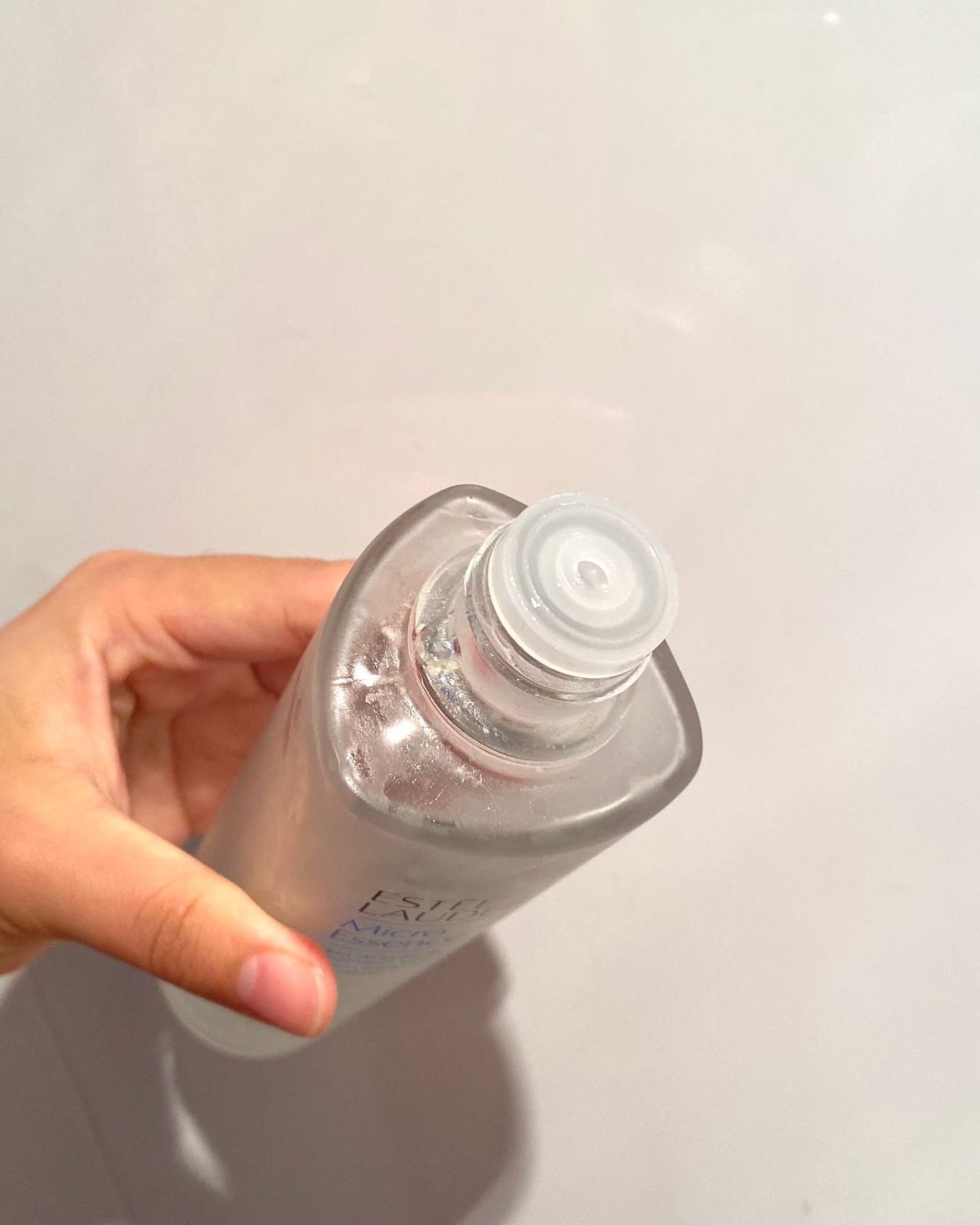 🆚 雅诗兰黛原生液和樱花水，怎么挑选更适合自己的精华水呢？