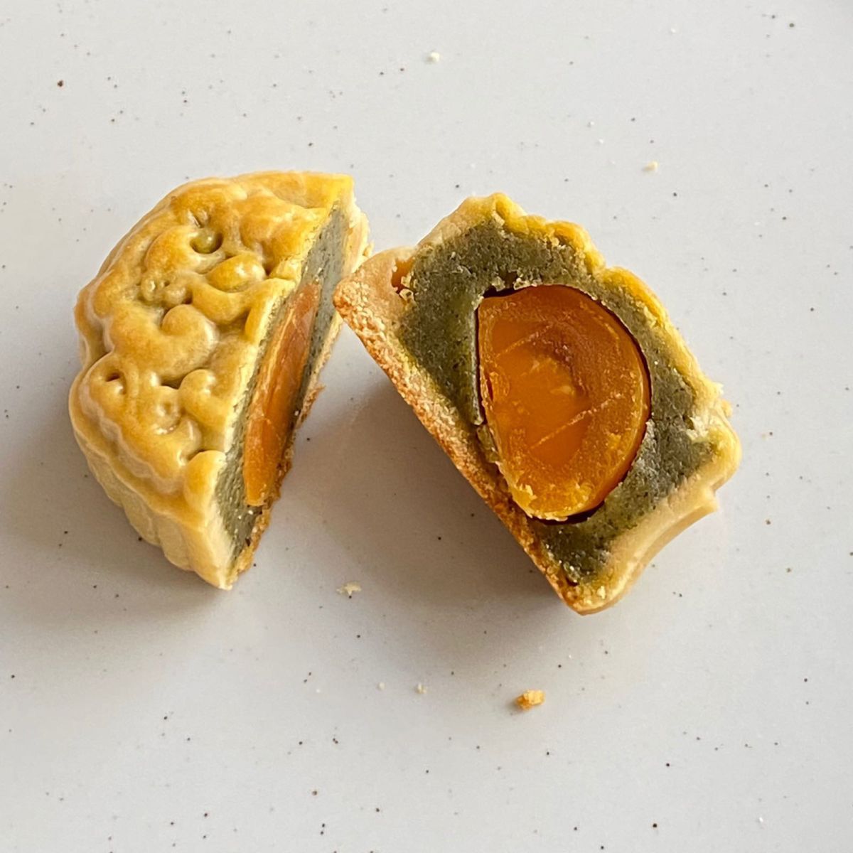 🥮今年的中秋因为不能回家～家里被堵了还怕出去了回不来，我想