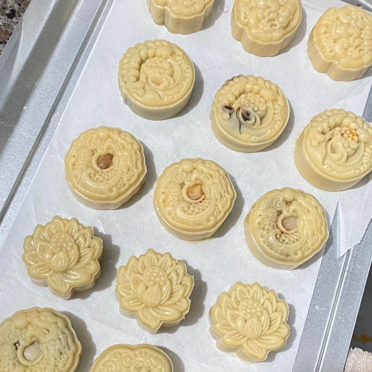 🥮今年的中秋因为不能回家～家里被堵了还怕出去了回不来，我想