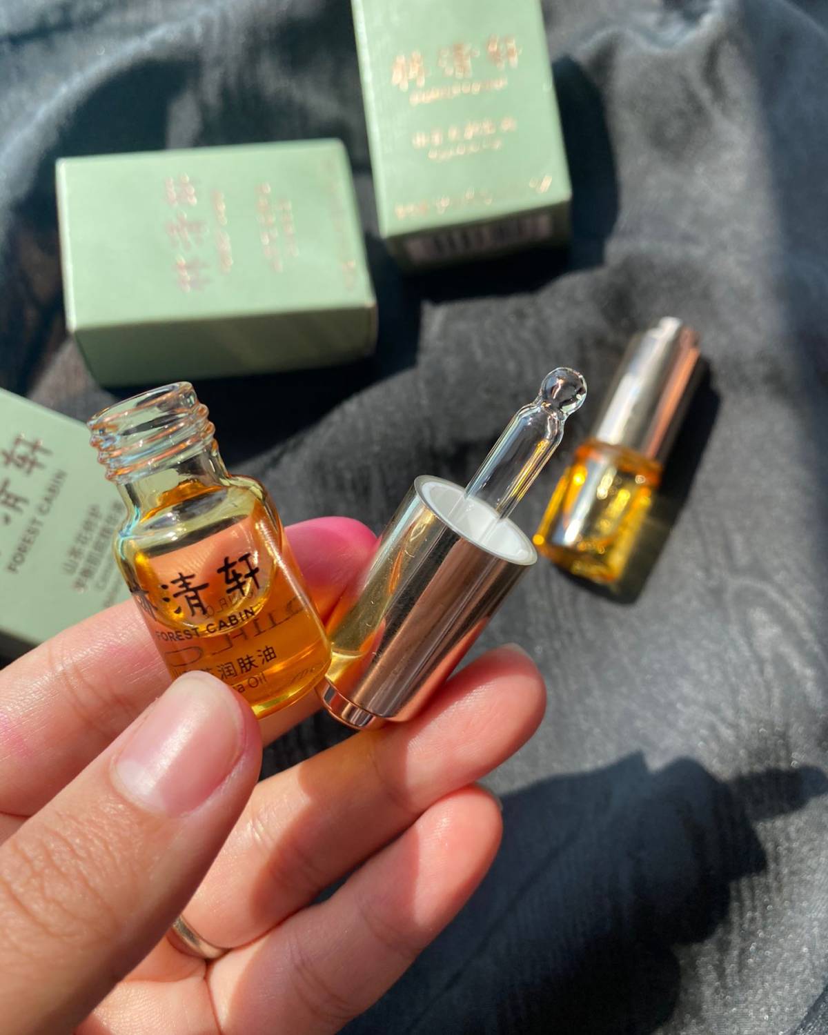 📣 林清玄山茶花润肤油，香味自然清香。  ▫️林清玄的这款
