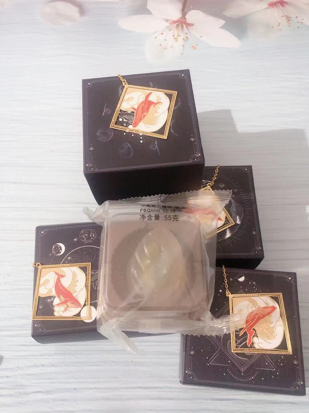 55真的是太豪了，还没收到，看见小编发的月饼图片就觉得好腻害