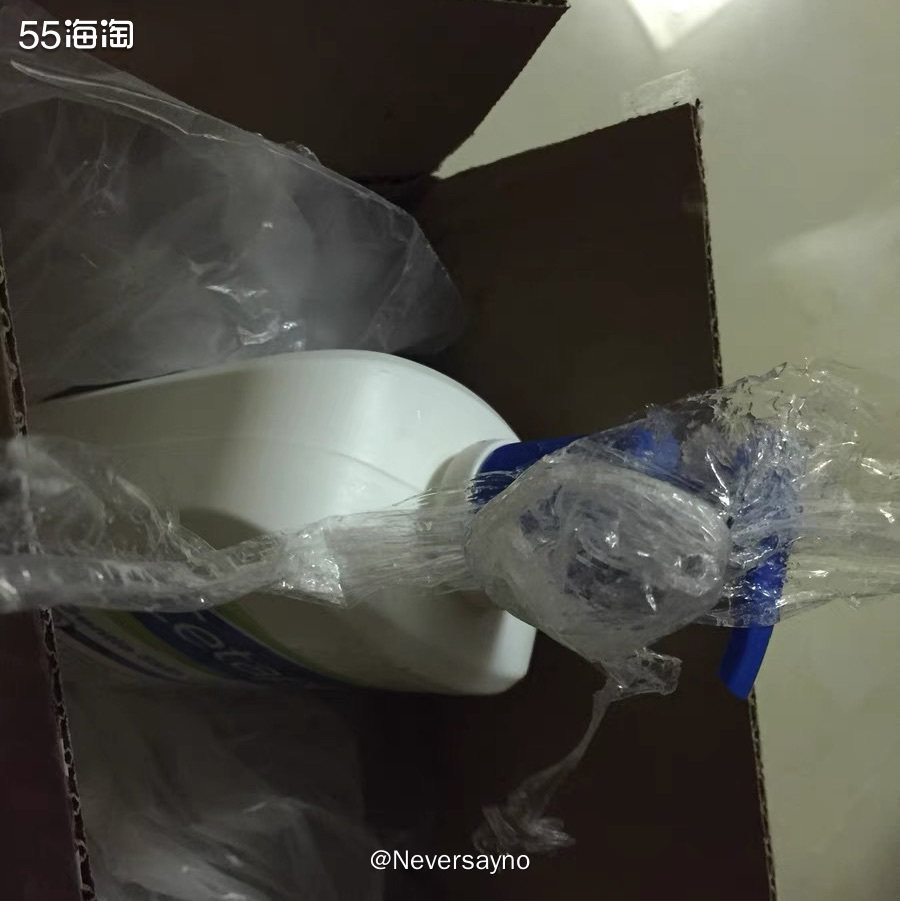✔️ 丝塔芙温和洗面奶，大容量又温和。  🔹上个月月底买的