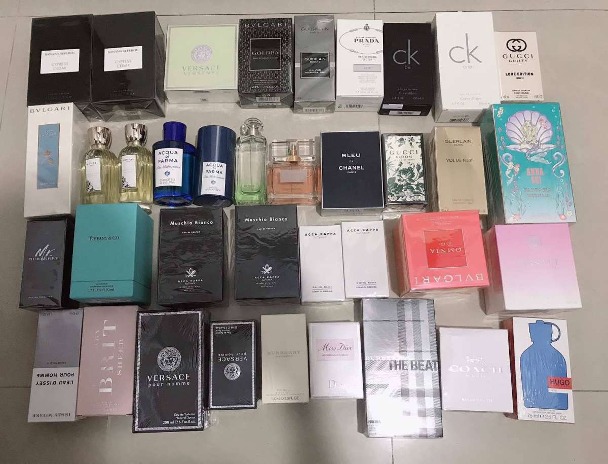 入了香水的坑，囤了一堆香水，都带盒子，简直也有何止或者牛皮纸