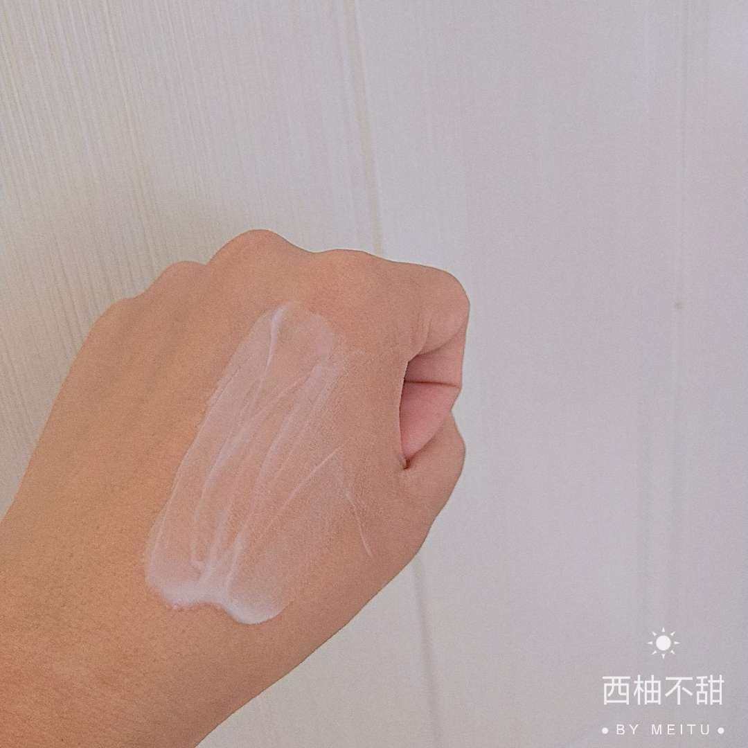 💟艾维诺是我家里大人孩子都会用的一个护肤品牌，产品温和不刺