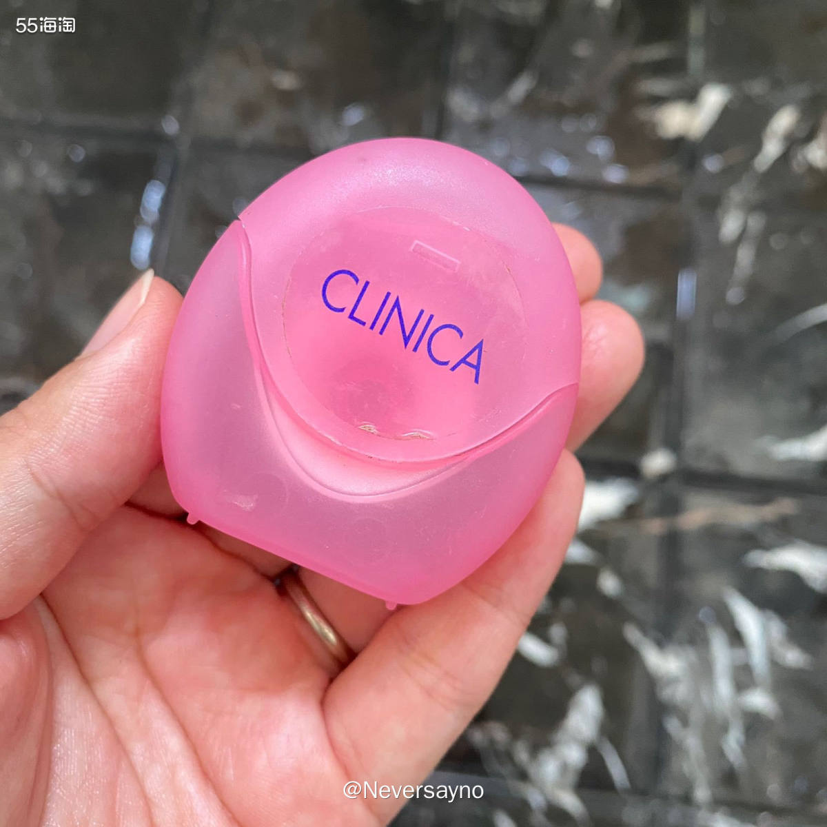 ✔️ 狮王尼龙制膨胀牙线，帮助我们去除牙缝残留。  ▶️要说