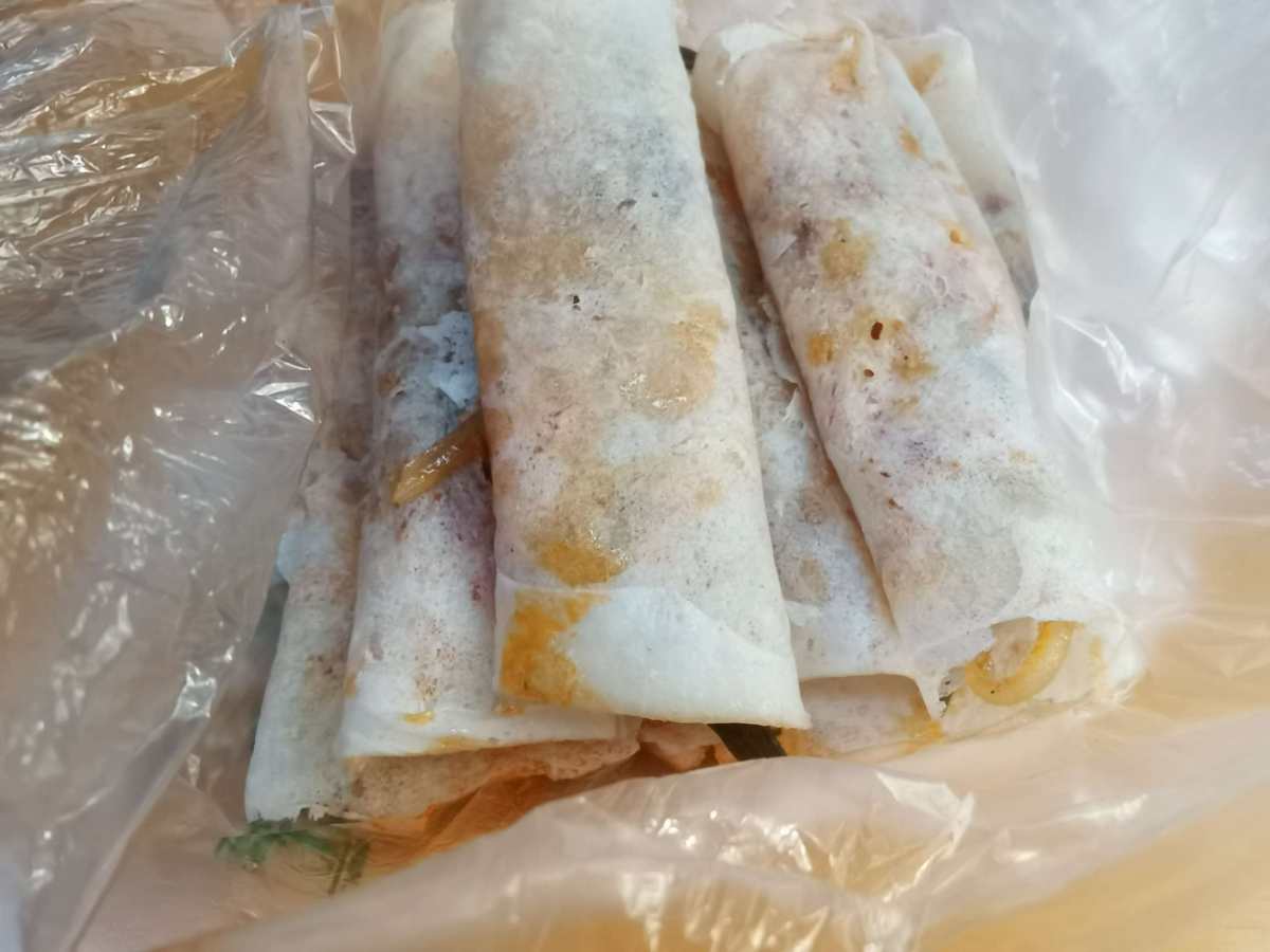 九月十月真的是结婚高峰期，第一天参加了别人婚礼，又送钱出去，