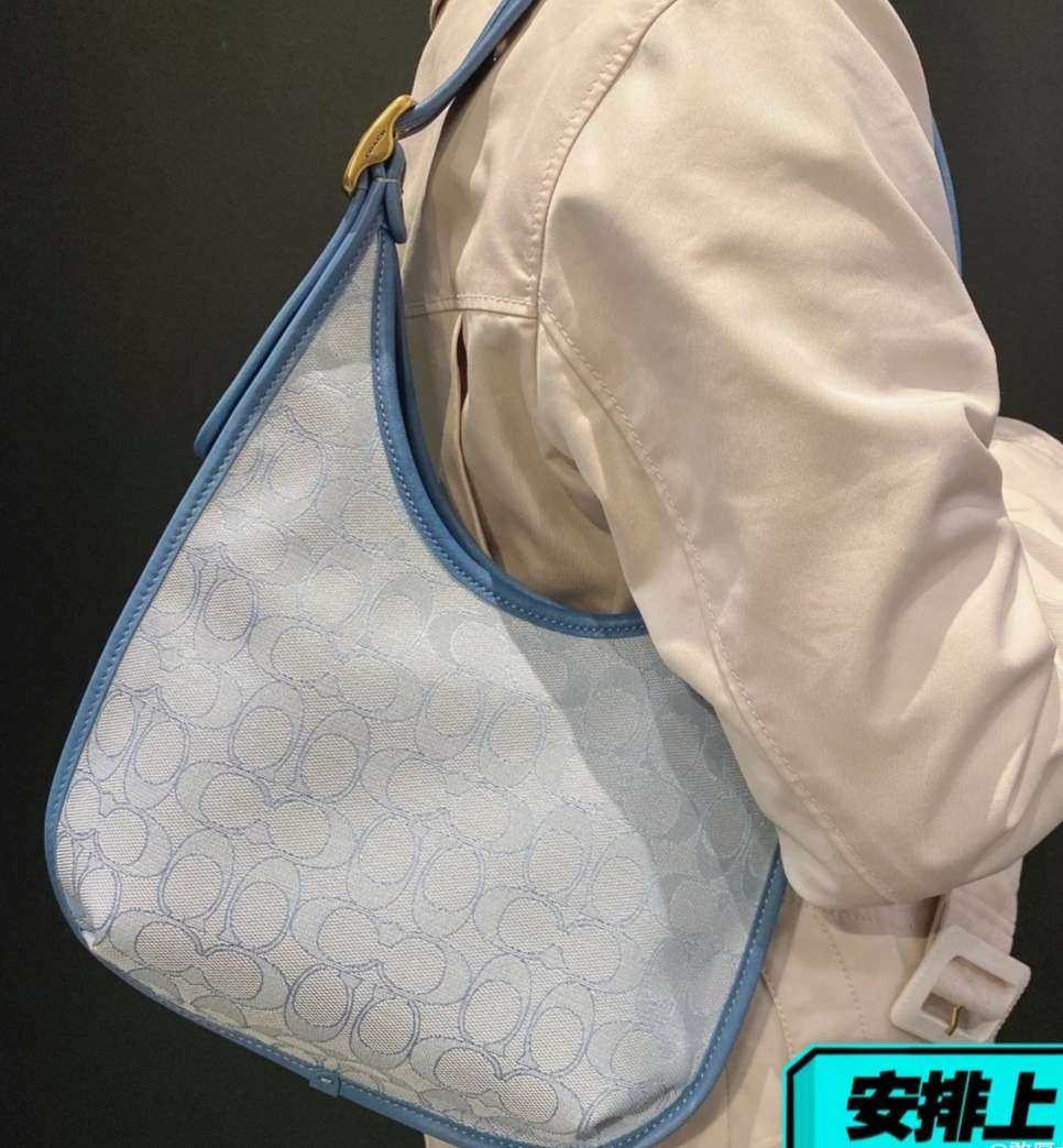 ❤️害，我算错我以为上个月开箱还有一天呢，算了，一起开到这个