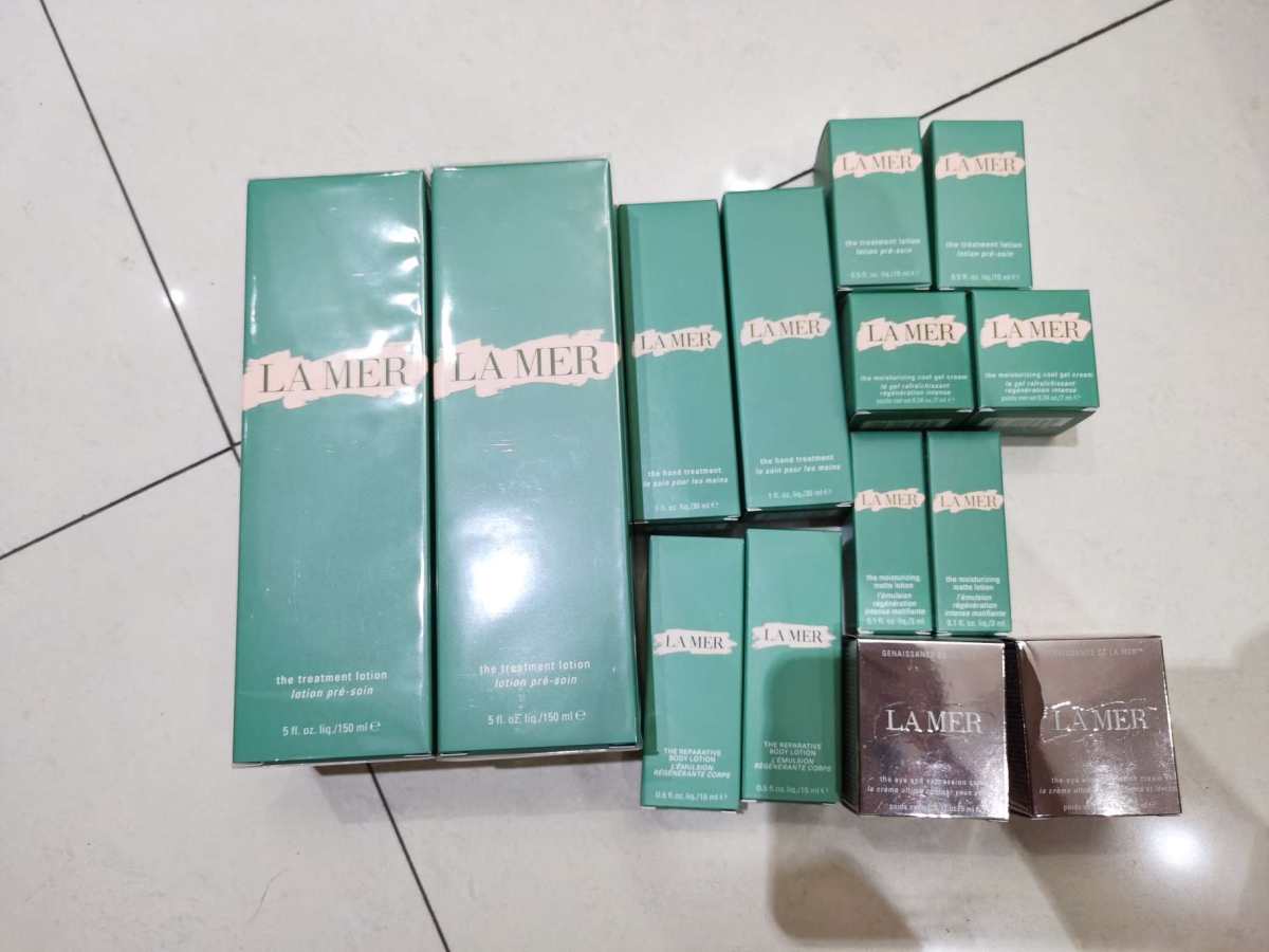 ✅这个包裹是2单精粹水+赠品的订单，走的59转运，3.3磅，