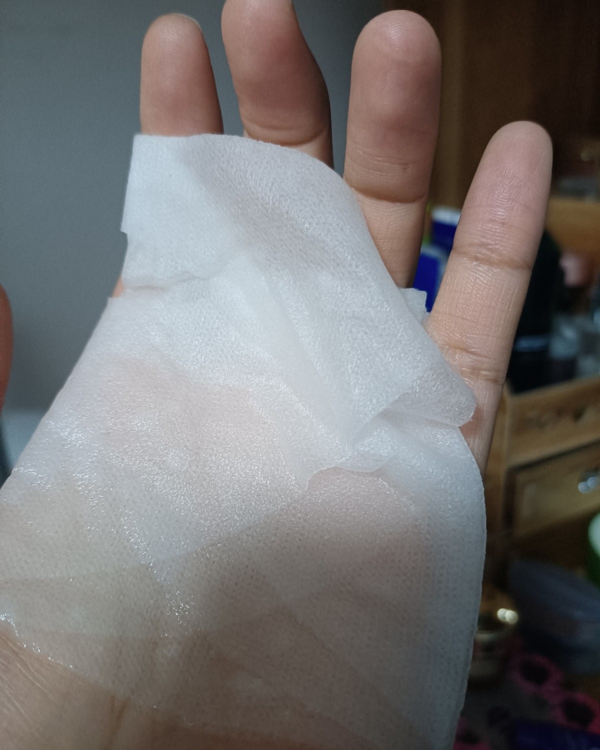 这款面膜是我客户送我的，她是这个品牌的创始人，然后因为工作上