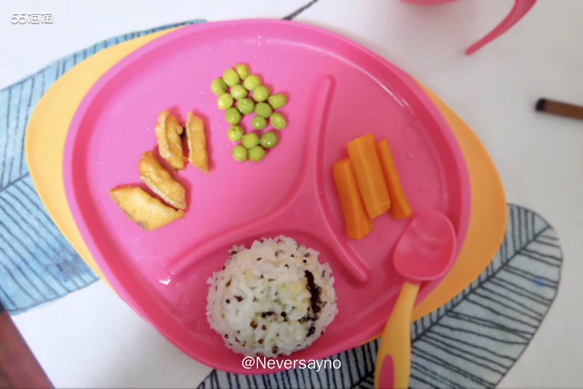 👉🏻 澳洲bbox系列辅食工具，来张我女儿1周岁的吃饭。