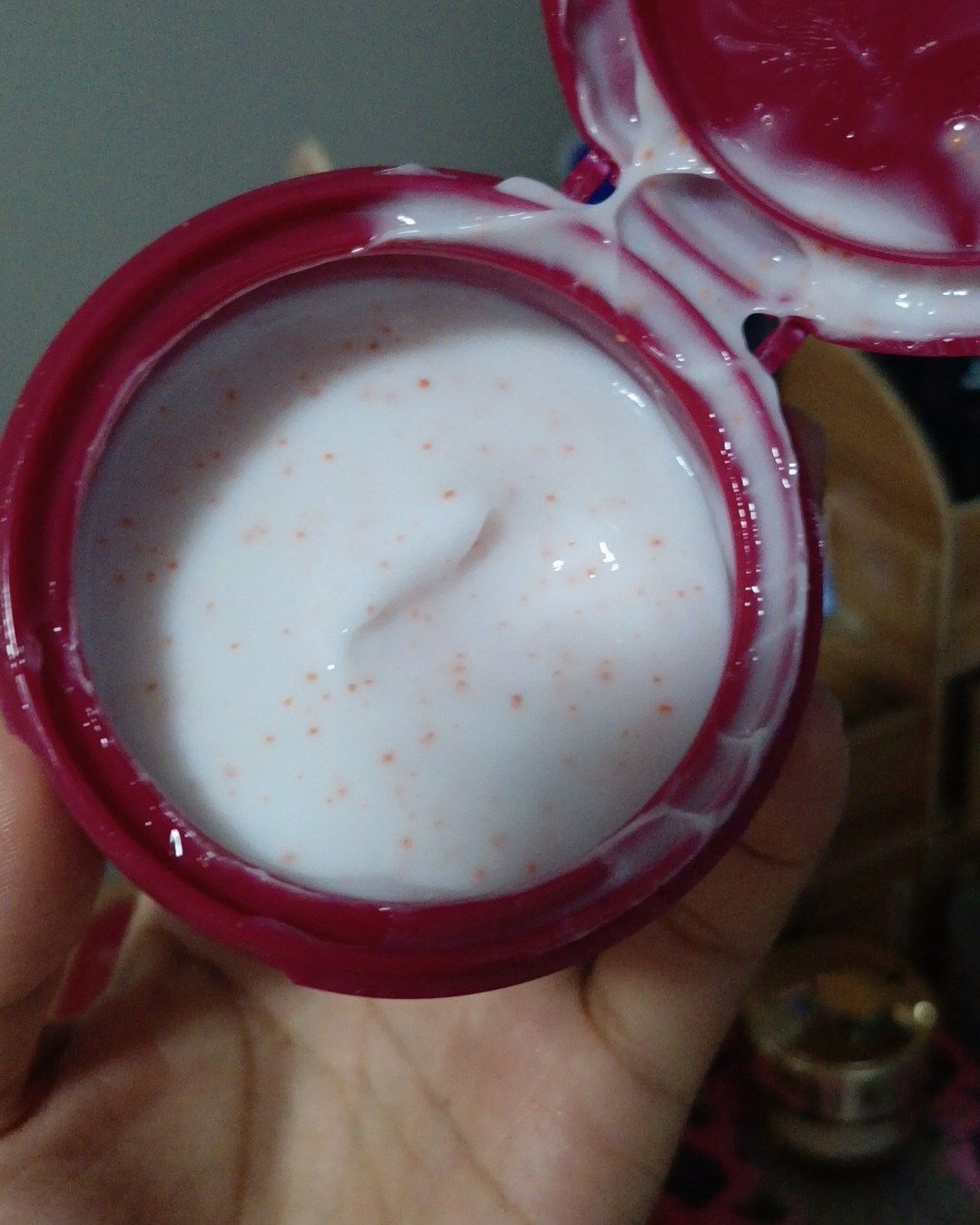 秋冬护手霜真的必不可少！这款护手霜也是看小x书上的姐妹安利的