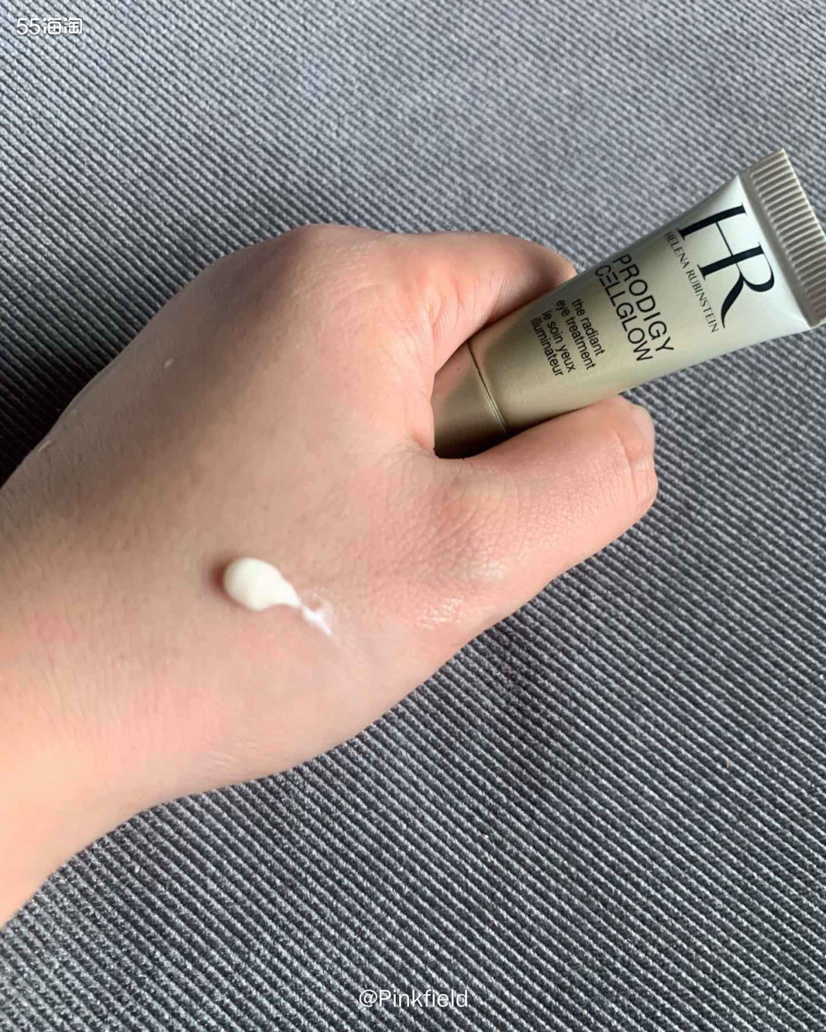 🌸赫莲娜至美琉光眼霜，俗称高光眼霜。主打功效淡纹，提拉紧致