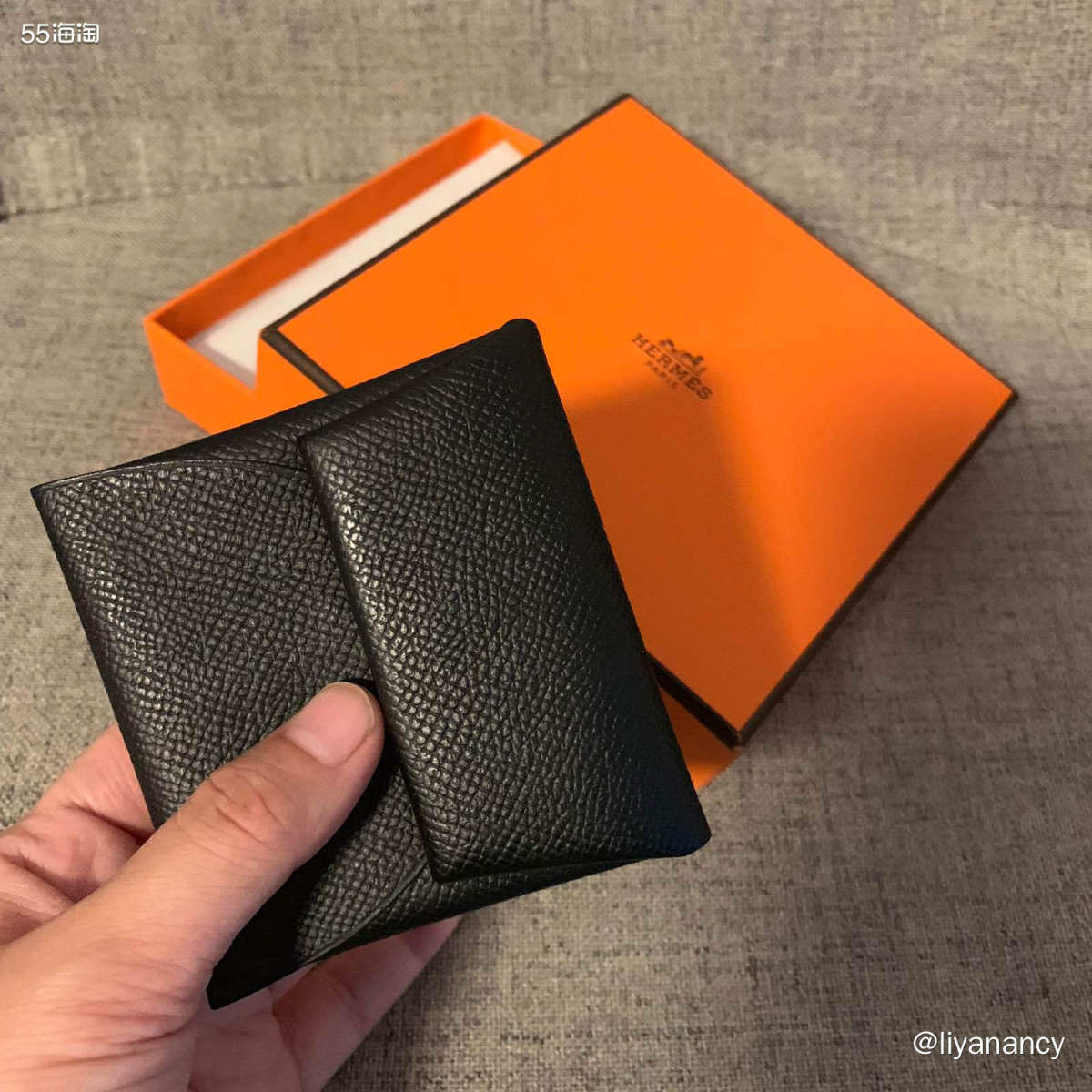 ✨这个小零钱包可以说是爱马仕家的入门级产品，所谓的入门级不仅
