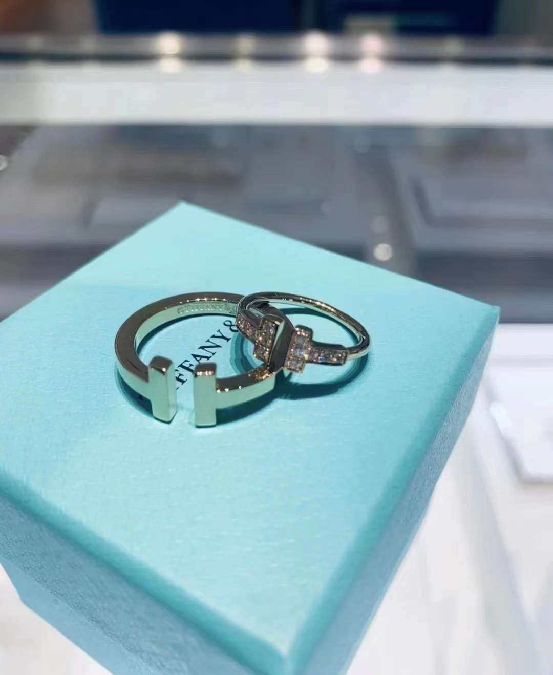 Tiffany   情侣对戒 结婚戒指💍  超好折扣接单�